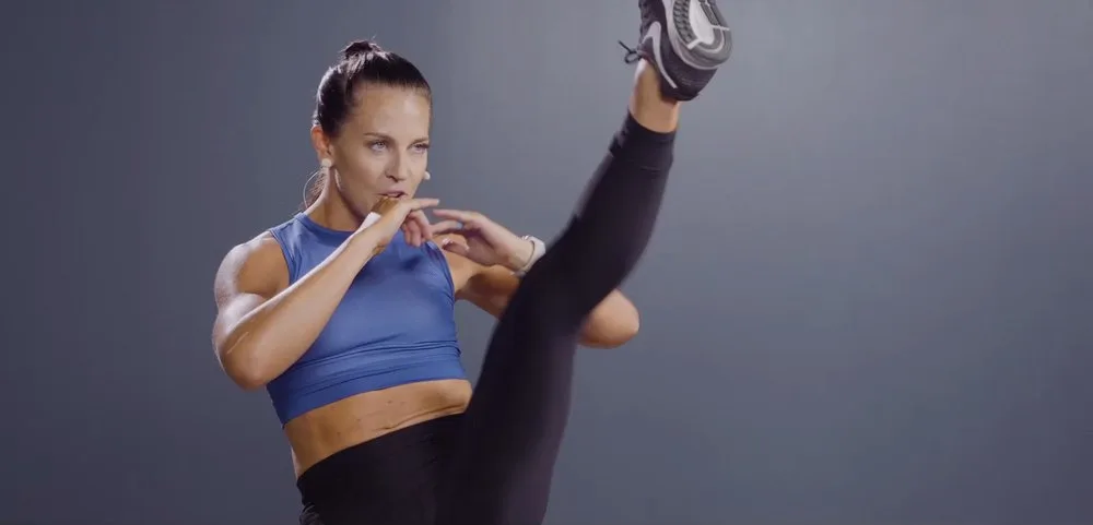 HIIT Kick Crunch class preview